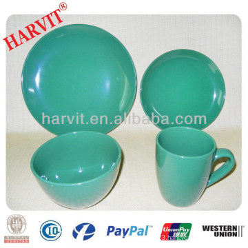 New China Coupe Shape Dark Green Stoneware Dinner Sets Products For Sale